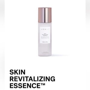 Monat Skin Revitalizing Essence - White